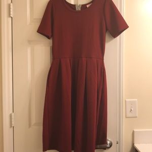 Lularoe Amelia - size M- burgundy red